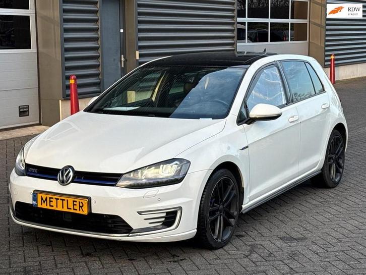 Volkswagen Golf 1.4 TSI GTE, navigatie, camera, panorama, Auto's, Volkswagen, Bedrijf, Te koop, Golf, ABS, Achteruitrijcamera