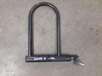 Buddyslot beugelslot ducat performance ST2 ST3 ST4 ST 2 3 4 beschikbaar voor biedingen