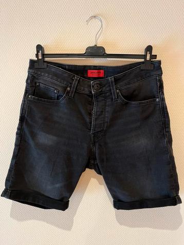Korte jeansbroek Jack & Jones maat S beschikbaar voor biedingen