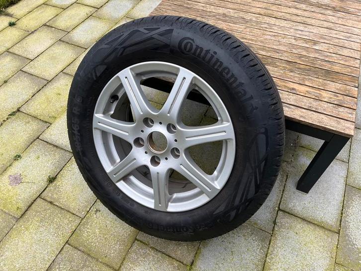 4 zomerbanden op velg 195/65 R 15, Auto-onderdelen, Banden en Velgen, Banden en Velgen, Zomerbanden, 15 inch, 195 mm, Personenwagen
