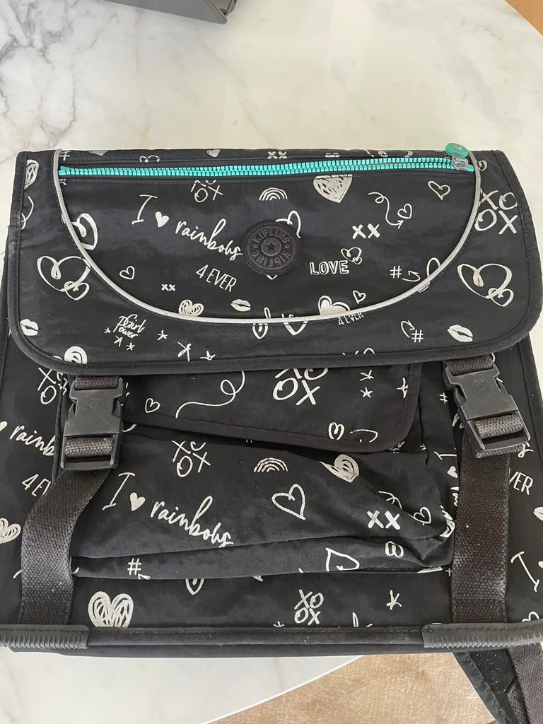 Kipling boekentas met nodige vakken voor orde, Ophalen, Gebruikt