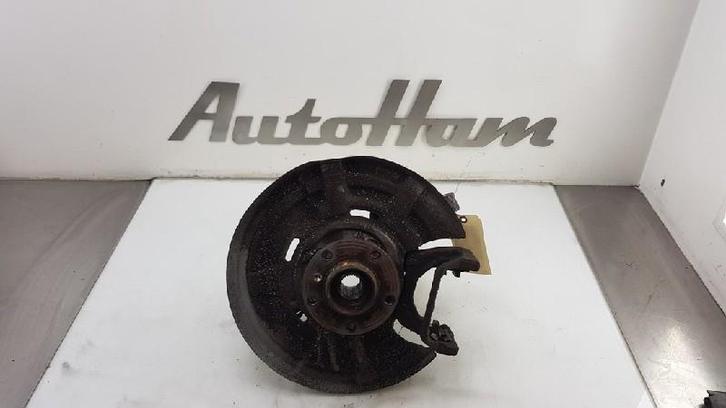 FUSEE RECHTS ACHTER BMW 5 serie Touring (F11), Auto-onderdelen, Ophanging en Onderstel, BMW, Gebruikt