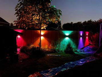 Philips Hue Resonate buitenlampen (5x) beschikbaar voor biedingen