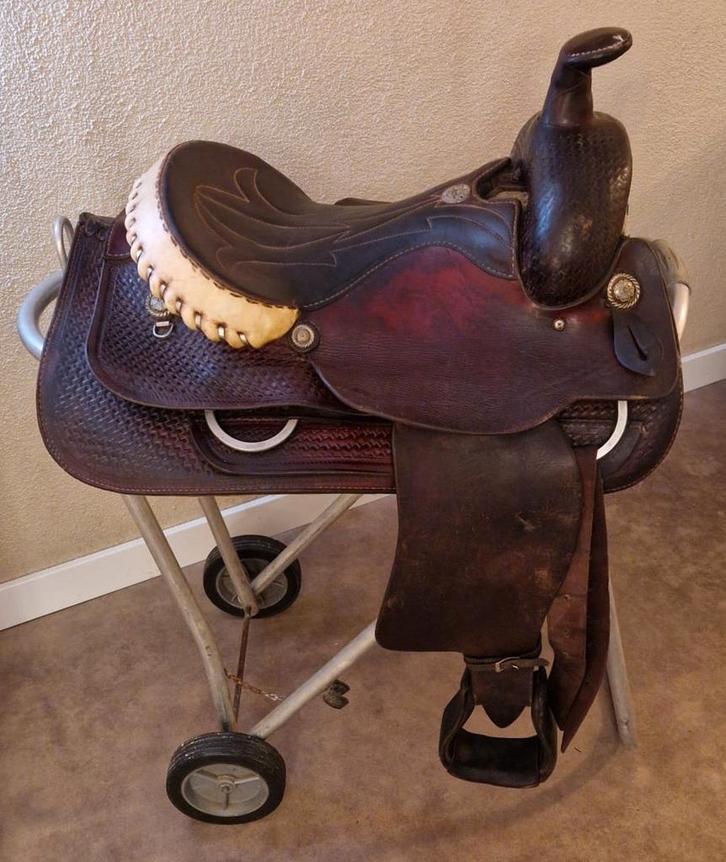 Westernzadel Longhorn16 inch merk: Longhorn  full quarter, Dieren en Toebehoren, Paarden en Pony's | Zadels, Ophalen