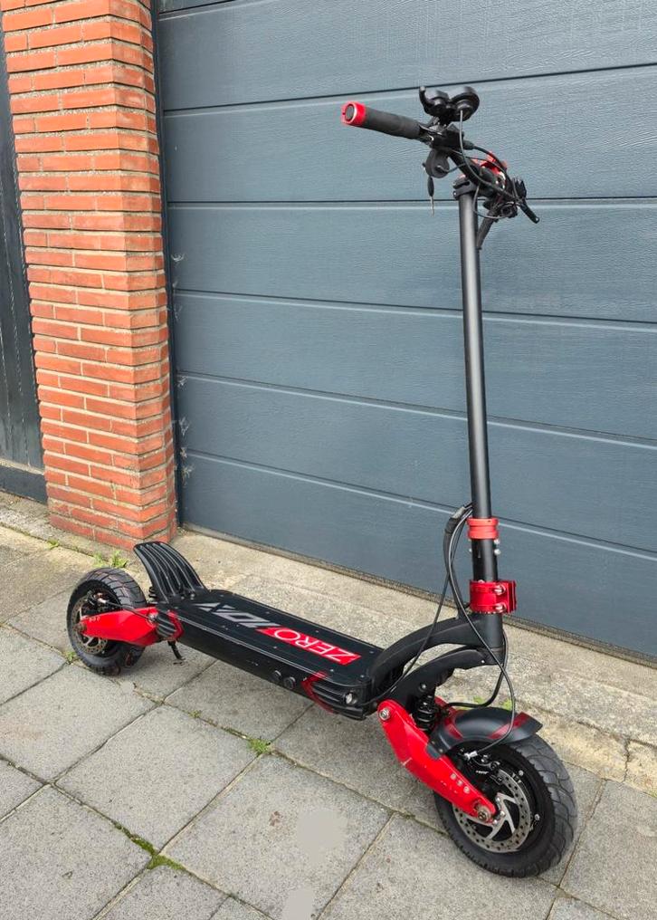 Trotinette électrique zero 10x, Vélos & Vélomoteurs, Trottinettes, Utilisé, Enlèvement