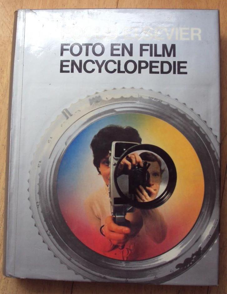 Foto en film encyclopedie - Focus Elsevier, Audio, Tv en Foto, Fotocamera's Analoog, Zo goed als nieuw, Compact, Overige Merken