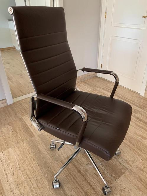 Lederen bureaustoel met hoge rugleuning, Huis en Inrichting, Bureaustoelen, Zo goed als nieuw, Bureaustoel, Bruin, Ergonomisch