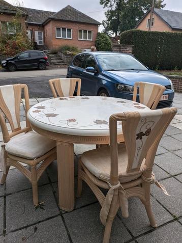 Tables de salle à manger & de cuisine beschikbaar voor biedingen