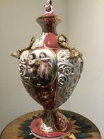 Capodimonte vaas, Ophalen