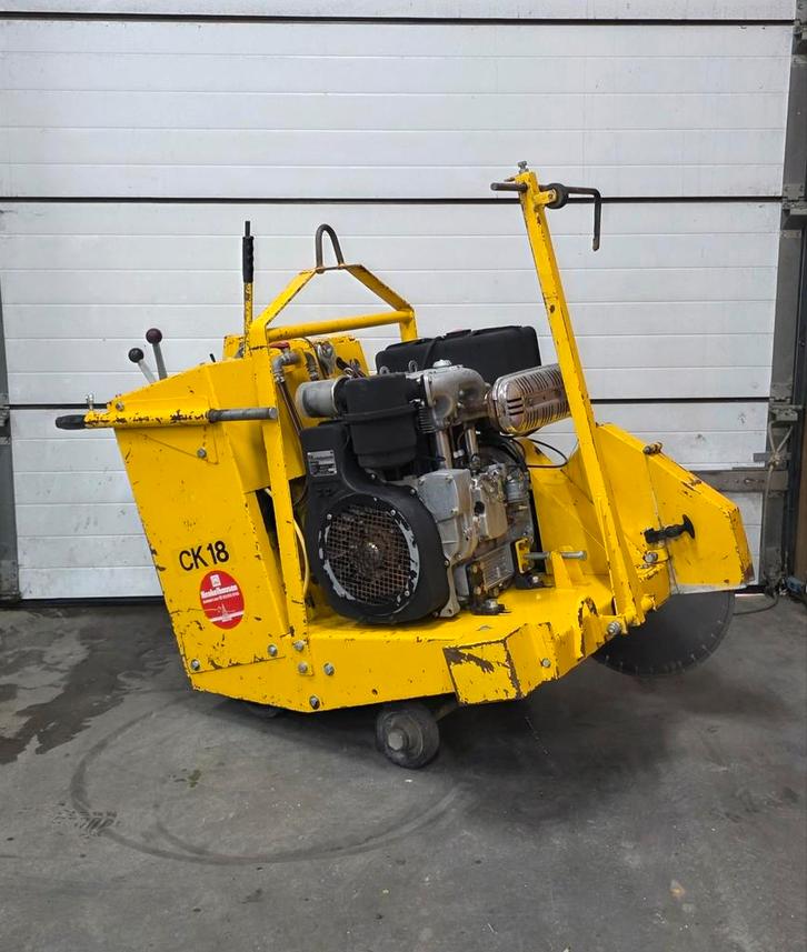 Norton clipper ck18 betonzaag, Doe-het-zelf en Bouw, Gereedschap | Zaagmachines, Ophalen