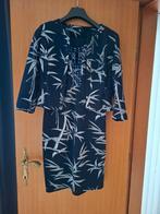 Kleedje met bijpassende vest k-design maat L, Vêtements | Femmes, Habits de circonstance, Enlèvement, Taille 42/44 (L)