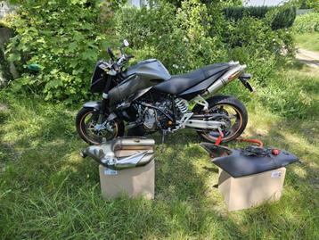 KTM 990 Super Duke Titanium Edition, Motoren, Motoren | KTM, 2 cilinders, Particulier, Meer dan 35 kW, 999 cc