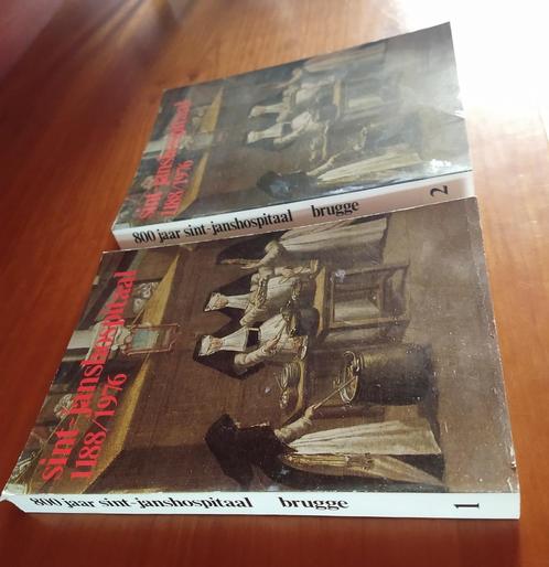 2 boeken Sint Janshospitaal 1188/1976 deel1&2, Boeken, Geschiedenis | Stad en Regio, Ophalen