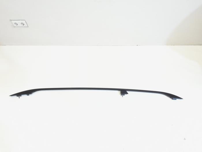 Rail de toit gauche d'un BMW X5, Autos : Pièces & Accessoires, Carrosserie & Tôlerie, BMW, Utilisé, 3 mois de garantie, Enlèvement ou Envoi