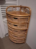 Leuk rotan hoekkastje 5 lades, Huis en Inrichting, Kasten | Ladekasten, Ophalen