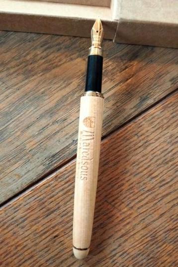 Maredsous houten vulpen. Nieuw, nooit gebruikt. beschikbaar voor biedingen