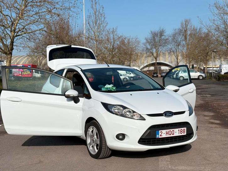 Ford Fiesta 2010, Autos, Ford, Entreprise, Euro 5, Enlèvement