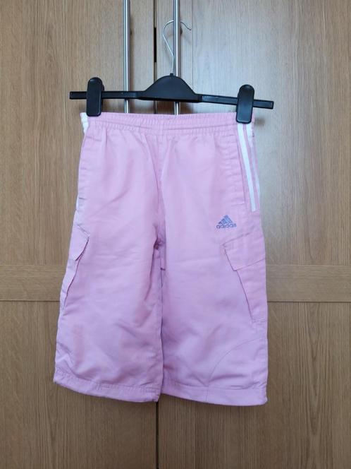 Adidas Lange korte broek lichtroze wit mauve 6 jaar, Kinderen en Baby's, Kinderkleding | Maat 116, Zo goed als nieuw, Meisje, Sport- of Zwemkleding