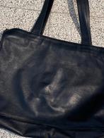 Chanel zwarte leren vintage shopping bag, Envoi
