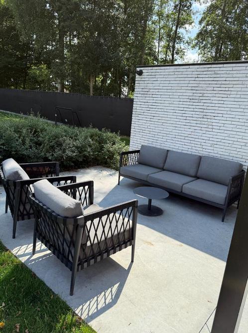 Zwart-grijze loungeset voor tuin of terras – met kussens, Tuin en Terras, Tuinsets en Loungesets, Gebruikt, Loungeset, Kunststof