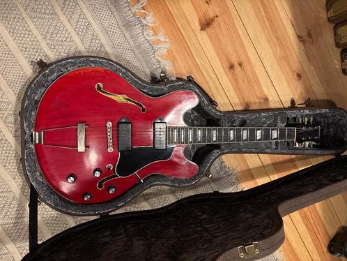 Eastman t64 semi acoustic (heritage gibson), Muziek en Instrumenten, Snaarinstrumenten | Gitaren | Elektrisch, Zo goed als nieuw