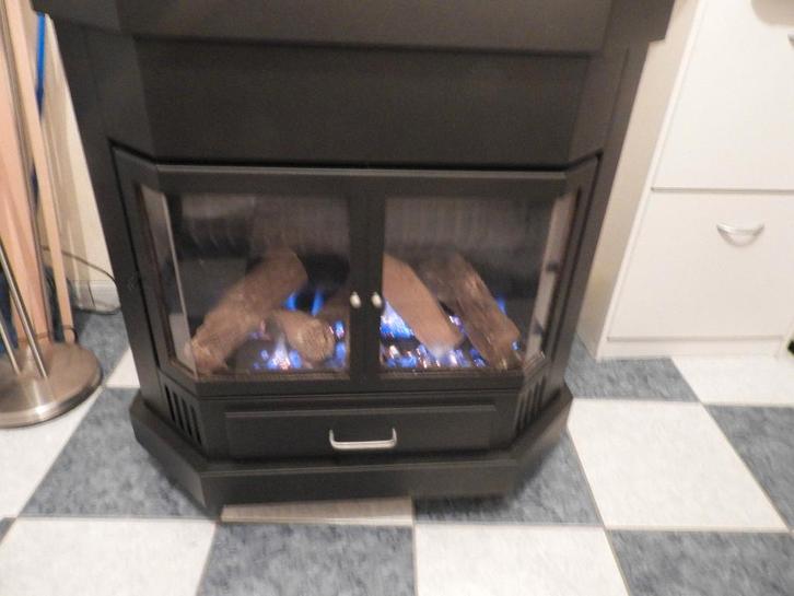 Convecteur au gaz well straler A108R ( retro), Maison & Meubles, Poêles, Comme neuf, Autoportant, Gaz, Enlèvement