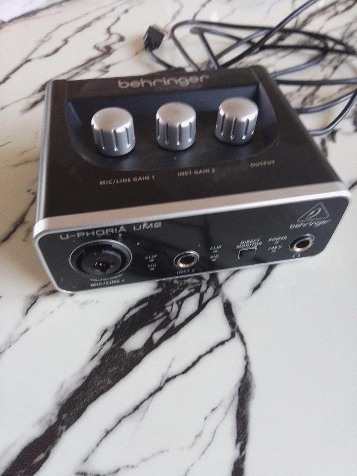 interface, Muziek en Instrumenten, Midi-apparatuur, Zo goed als nieuw, Ophalen