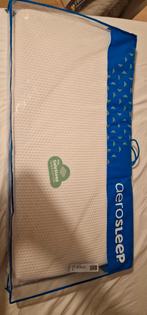 Aerosleep matras + toebehoren, Ophalen, Zo goed als nieuw, Wit