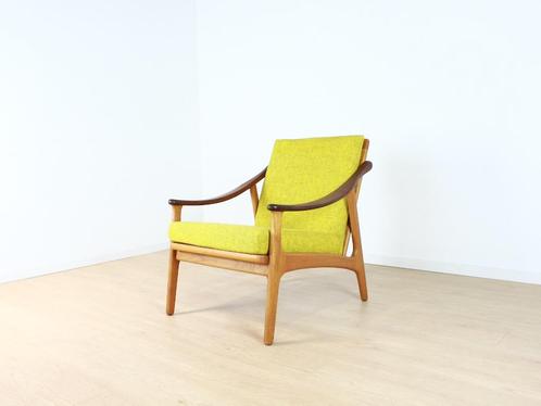 vintage fauteuil, Huis en Inrichting, Fauteuils, Gebruikt, Hout, Stof, 50 tot 75 cm, Minder dan 75 cm, Ophalen