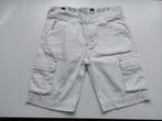 Witte Armani short mt 134, Kinderen en Baby's, Broek, Armani junior, Ophalen of Verzenden, Zo goed als nieuw