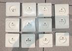 Lot nieuwe stopcontacten en schakelaars NIKO, Doe-het-zelf en Bouw, Elektriciteit en Kabels, Ophalen of Verzenden, Nieuw, Schakelaar