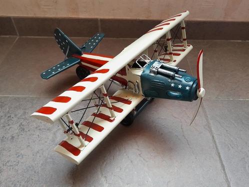 Blikken miniatuur vliegtuig dubbeldekker woondecoratie, Huis en Inrichting, Woonaccessoires | Overige, Zo goed als nieuw, Ophalen of Verzenden