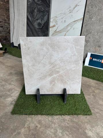 Opslagtegels €11,99 per M2!!! beschikbaar voor biedingen