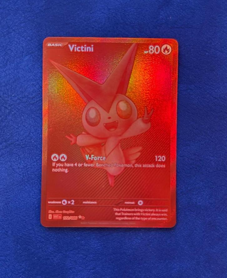 Pokemon Victini 172 WHT, Hobby en Vrije tijd, Verzamelkaartspellen | Pokémon, Nieuw, Losse kaart, Foil, Ophalen of Verzenden