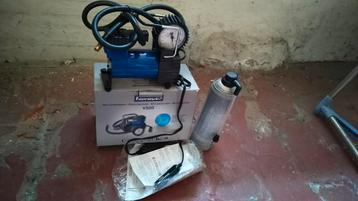 Mini compressor beschikbaar voor biedingen