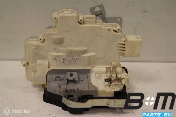 Portierslot RA (bijrijderskant) Audi A6 4G Sedan 4G0839016, Auto-onderdelen, Interieur en Bekleding, Gebruikt
