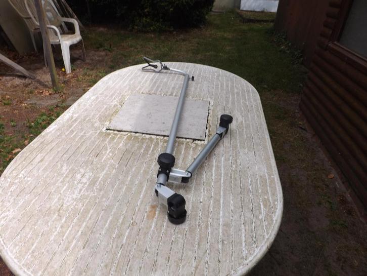 een feedersteun van FIX 2, Watersport en Boten, Hengelsport | Witvissen, Gebruikt, Ophalen