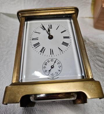 Pendule en laiton d'officier de voyage. beschikbaar voor biedingen