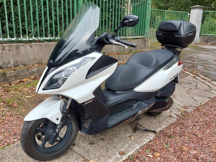 Scooter Kymco Dinkstreet 300i, Motoren, Motoren | Overige merken, Particulier, Scooter, 12 t/m 35 kW, 1 cilinder, Motorrijbewijs A