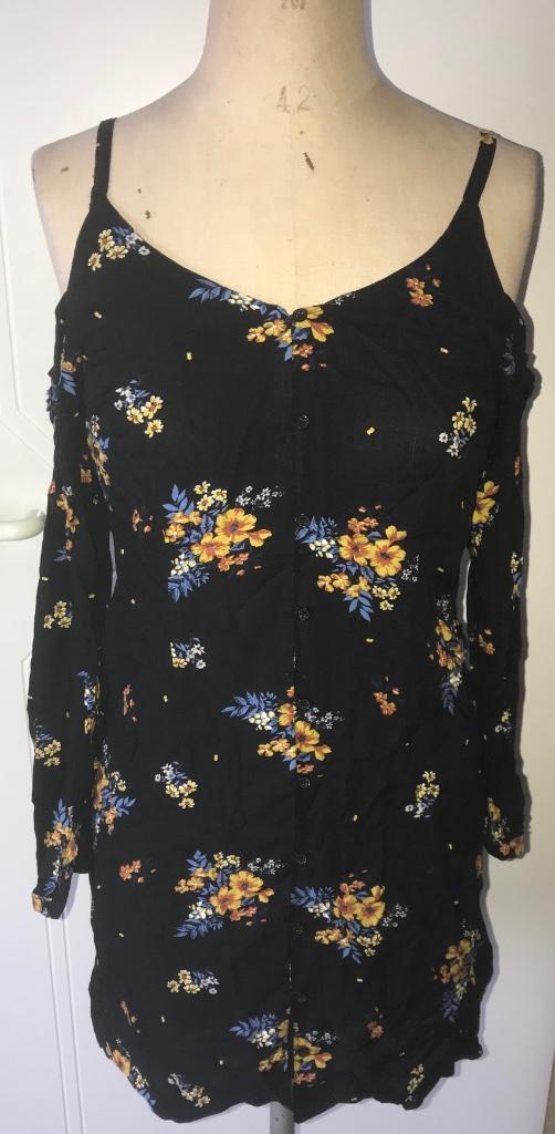 Nieuwe off shoulder jurk met bloemetjes maat 36, Kleding | Dames, Jurken, Nieuw, Maat 36 (S), Verzenden