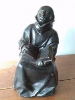 Monnik met boek, stevig gipsen beeld,38 cm hoog, Ophalen