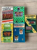 Belgische Voetbaljaarboeken jaren 80-90, Verzamelen, Sportartikelen en Voetbal, Ophalen of Verzenden, Zo goed als nieuw, Boek of Tijdschrift