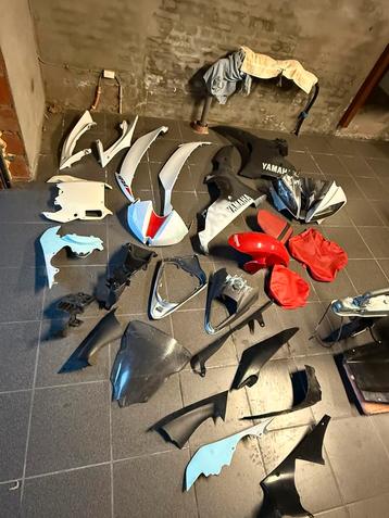 Yamaha r6 rj11 kuipdelen beschikbaar voor biedingen