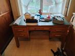 Eikenhouten bureau, Huis en Inrichting, Bureaus, Zo goed als nieuw, Bureau
