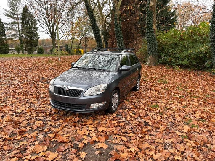 Skoda Fabia 1.2 TDi met airco en keuring, Auto's, Skoda, Particulier, Fabia, Airconditioning, Centrale vergrendeling, Dakrails