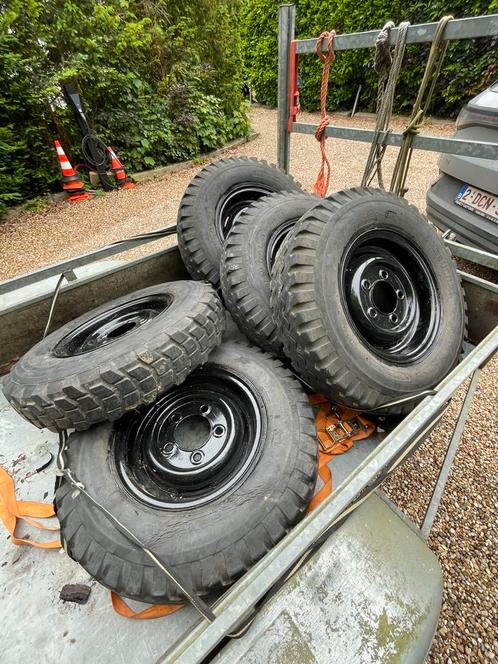 Land Rover Defender 16 inch stalen velgen, Auto-onderdelen, Banden en Velgen, Band(en), 16 inch, Ophalen