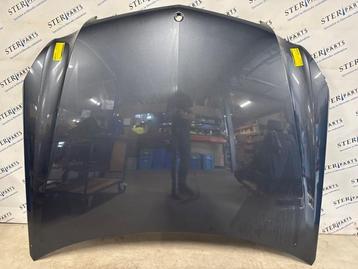 Motorkap van een Mercedes E-Klasse (755) beschikbaar voor biedingen