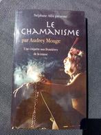 Boek Le Chamanisme par Audrey Mouge, Boeken, Ophalen of Verzenden, Nieuw
