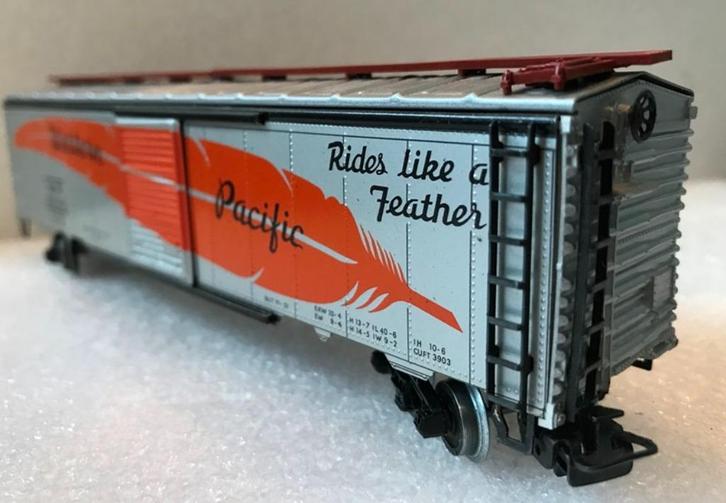 4571 MÄRKLIN HO –Amerikaanse boxcar/USA Western Pacific boxc, Hobby en Vrije tijd, Modeltreinen | H0, Zo goed als nieuw, Wagon