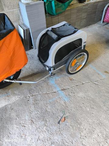 Remorque vélo pour chien servie une fois beschikbaar voor biedingen